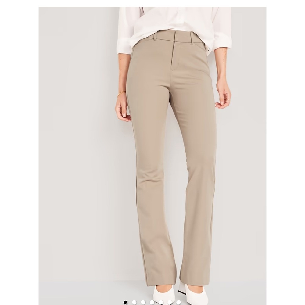 Old Navy High-Rise Pixie Flare Pants Mocha Taffy Beige 2 Petite 611133-03